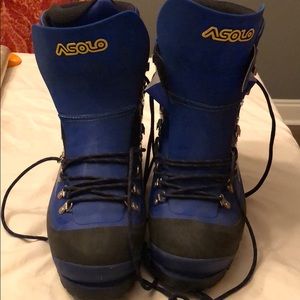 Men’s Asolo boots